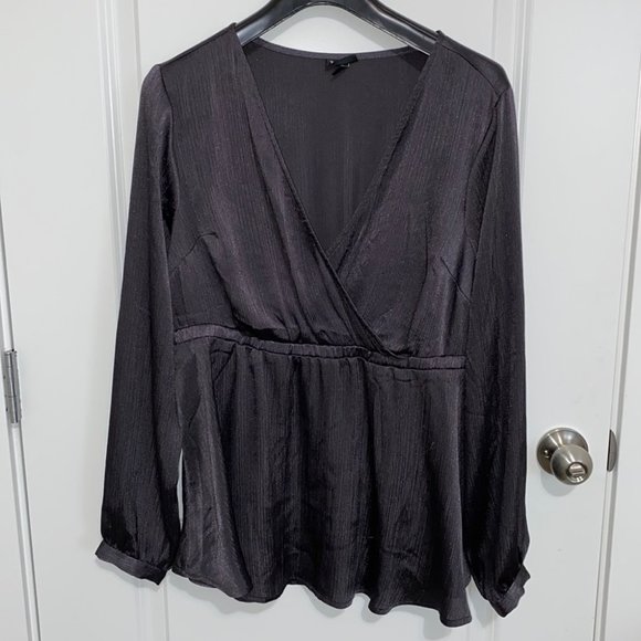 Torrid Surplice Babydoll Blouse - Picture 1 of 9